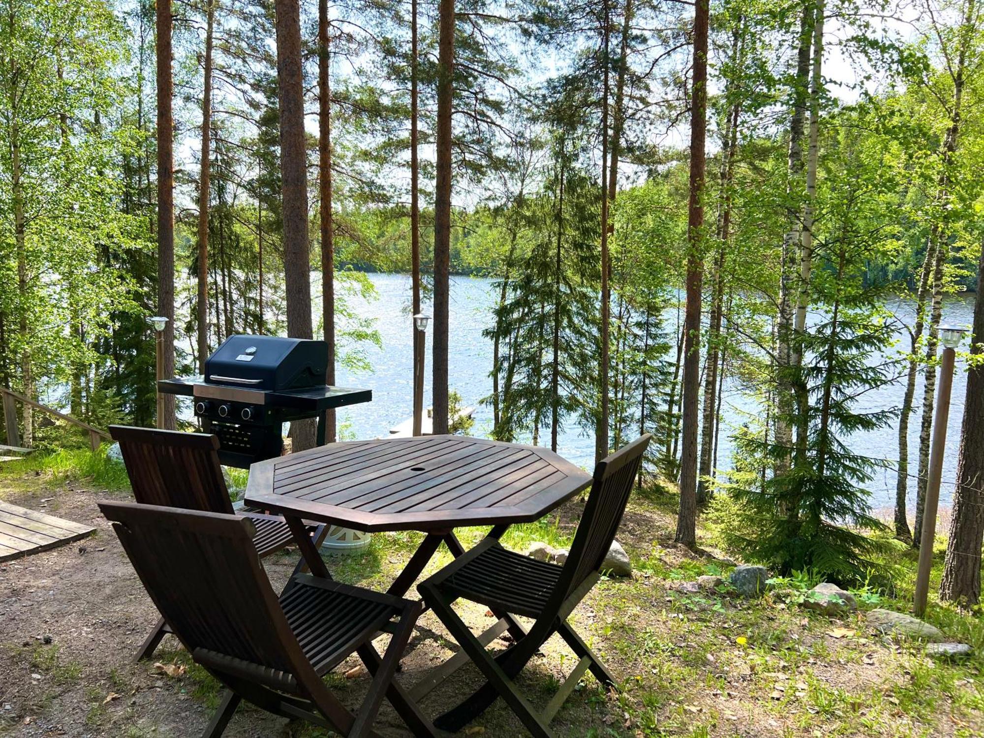 Iken Moekit Villa Heinola Room photo